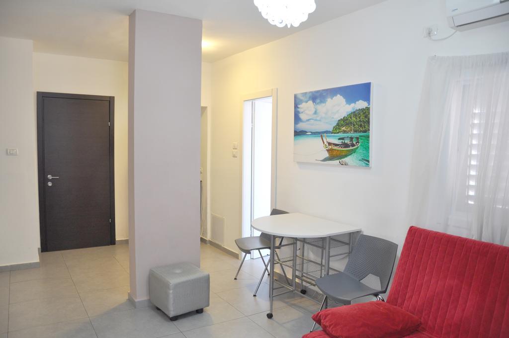 בת ים Isra Home Rothschild 8-2 Apartment מראה חיצוני תמונה
